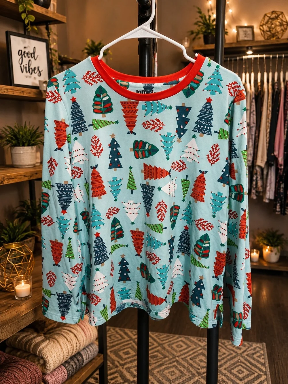 Women's Christmas Pajama Set | 2-Piece | Size Medium | Holiday Tree